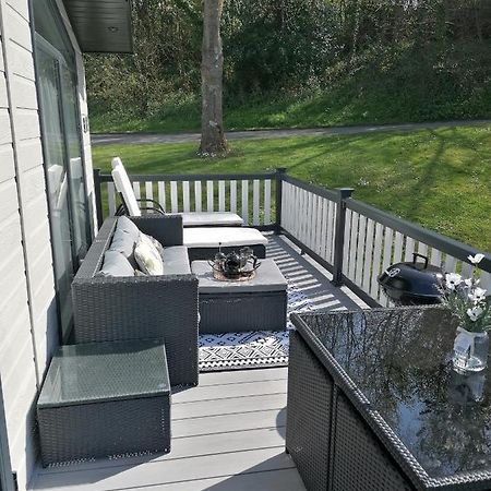 Luxury Lodge On Edge Of New Forest And 800M From Sea Entertainment And Leisure Passes Included Milford on Sea Dış mekan fotoğraf