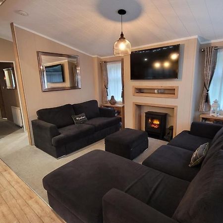 Luxury Lodge On Edge Of New Forest And 800M From Sea Entertainment And Leisure Passes Included Milford on Sea Dış mekan fotoğraf